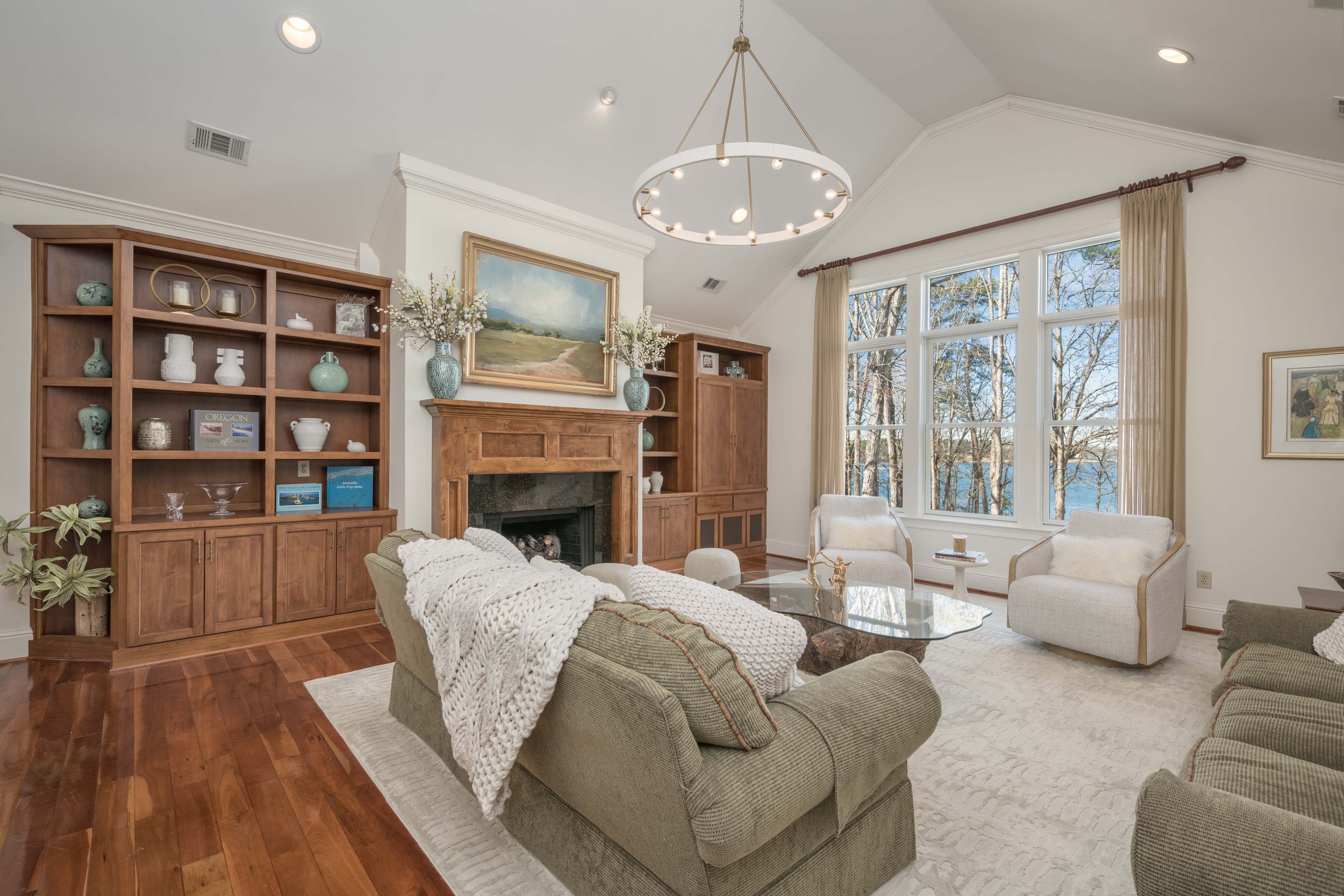 1041 Ruth's Way image 18